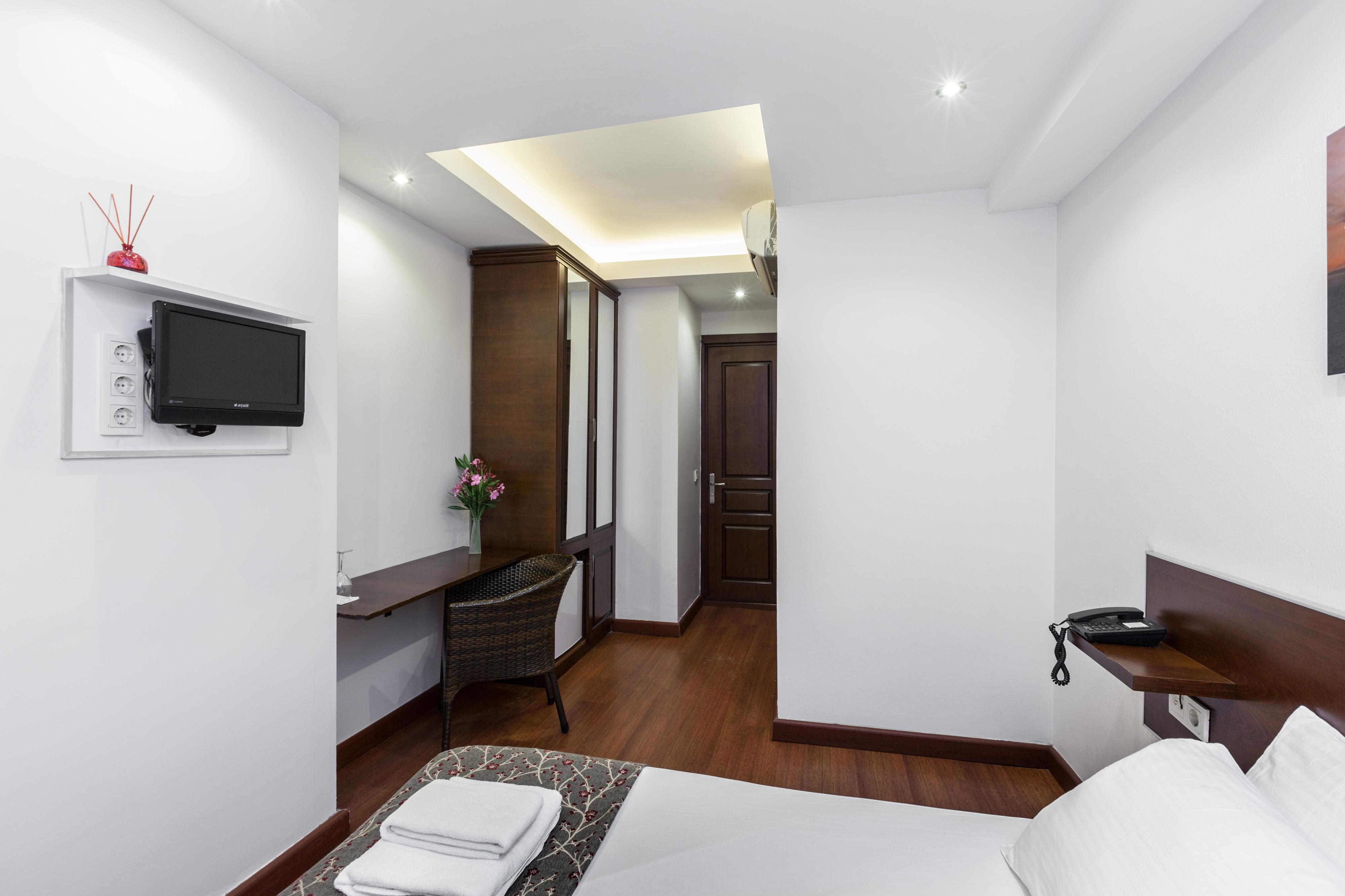 Buyukada Comfort Otel Adalar Exterior foto